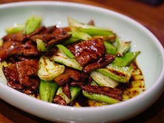 京葱爆猪肝-虎哥私房菜(馒头山店)
