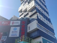 -资和信百货商场