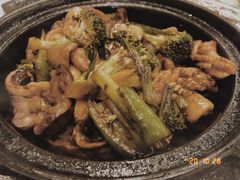 啫啫一品煲-粤·向群饭店(龙津东路总店)