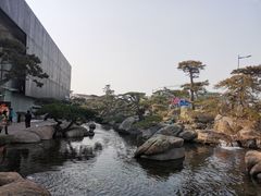 -罗红摄影艺术馆