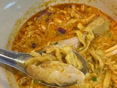-Ongtong Khaosoi Ari Branch