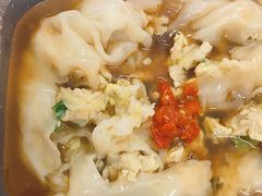-后街女孩肠粉店