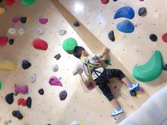 -ROCKPLUS攀岩馆(环宇城店)