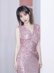 -莫小姐婚纱