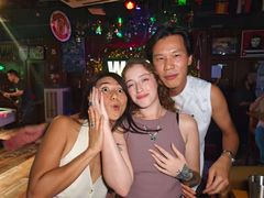 -味德西餐音乐酒吧 Wade's Bar&Grill