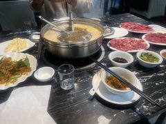 -一鼎牛鲜活牛肉城(晋江海峡国际食品城店)