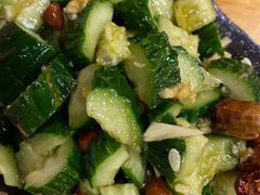 拍黄瓜-回·龙虾铺·盆盆蟹·烧烤大排档(回龙观店)