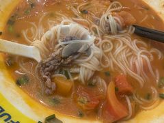 -粉小主·贵州酸汤牛肉粉(南京仙林金鹰店)