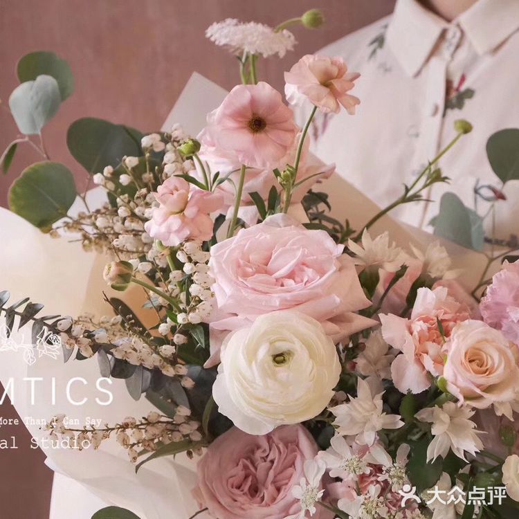 深圳花艺工作室/深圳花店/深圳订花/深圳花礼/女神节