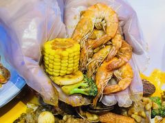 手抓海鲜-The Boiling Crab宝灵蟹手抓海鲜(中国首店)