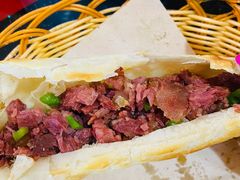 -秦小龙驴肉火烧馆