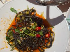 -小鱼小牛(世欧广场店)