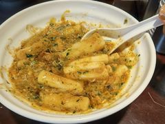 蟹粉年糕-老桐椿 · 上海大馄饨