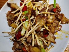 折耳根炒风干肉-云海肴·云南小炒·汽锅鸡(天津国金汇店)