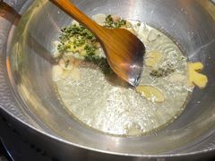 -老船舫·现做活鲜鱼馆(东郊记忆店)