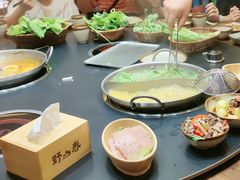 -野山舂·贵州现舂酸汤牛肉(东山店)