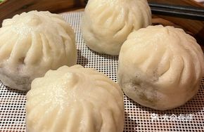 Intangible Cultural Heritage Handmade Soy Sauce Meat Buns