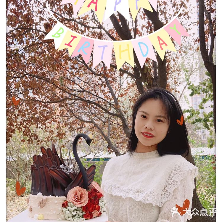 贵族气质黑天鹅蛋糕来了！