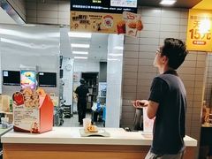 -麦当劳(百联西郊购物中心店)