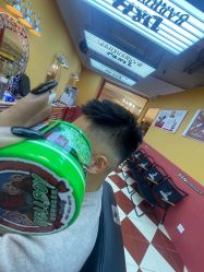 -Devilhands Barbershop男士理容店