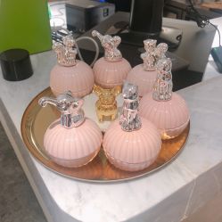 -hy coffee美容美甲护肤