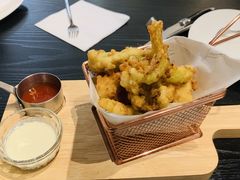 -Let'sBURGERplus·非常创意汉堡(三里屯店)