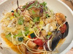 -麦田工坊(月湖店)