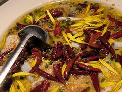 -江渔儿酸菜鱼(万科东荟城店)