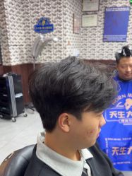 点击看大图 -大人物·男士理发馆