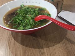 -牛吃草牛杂面(天一店)