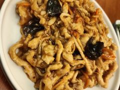 鱼香肉丝-老昌春饼(中央大街店)