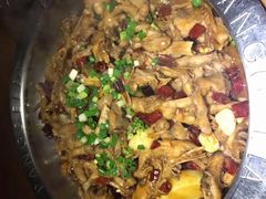 鸡爪煲-胖哥俩肉蟹煲(悦荟广场店)