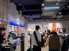 -adidas(滔搏朝阳大悦城店)