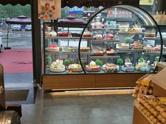 面包甜点陈列柜-新丰蛋糕(百花路总店)