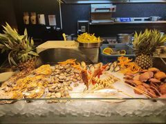 -唐拉雅秀酒店-西锦汇空中BBQ·思创餐厅