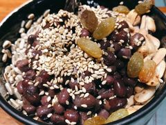 刨冰-八月美食小馆(银泰城总店)