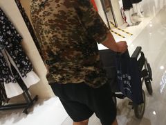 -资和信百货商场