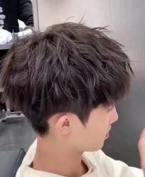 -藤野造型烫发染发