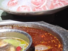 红油锅底-巴倒烫陆派火锅山庄(南山总店)