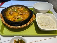 -丽丽三鲜螺蛳粉(田林路店)
