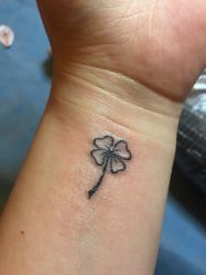 -天道tattoo纹身穿孔工作室