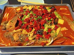 香辣烤鱼-粉墨特色菜·烧烤音乐酒馆
