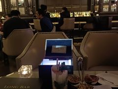 -LONG BAR 廊吧(外滩华尔道夫酒店)