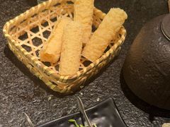 -湊湊火锅·茶憩(打浦桥日月光店)