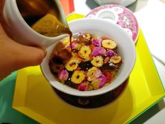 -茶是一枝花泡茶店