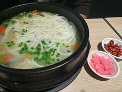-苗乡米线(建军路店)