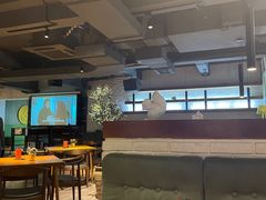 -JINNS锦时 steak&pizza(浸信会礼拜堂旧址店)