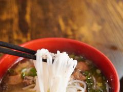 土鸡米线-正宗李家土鸡米线店