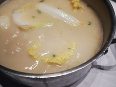 -红鼎豆捞·非遗鲍皇汤火锅(宝丰路店)