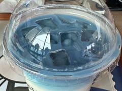-抱抱地球咖啡馆(国家海洋博物馆店)